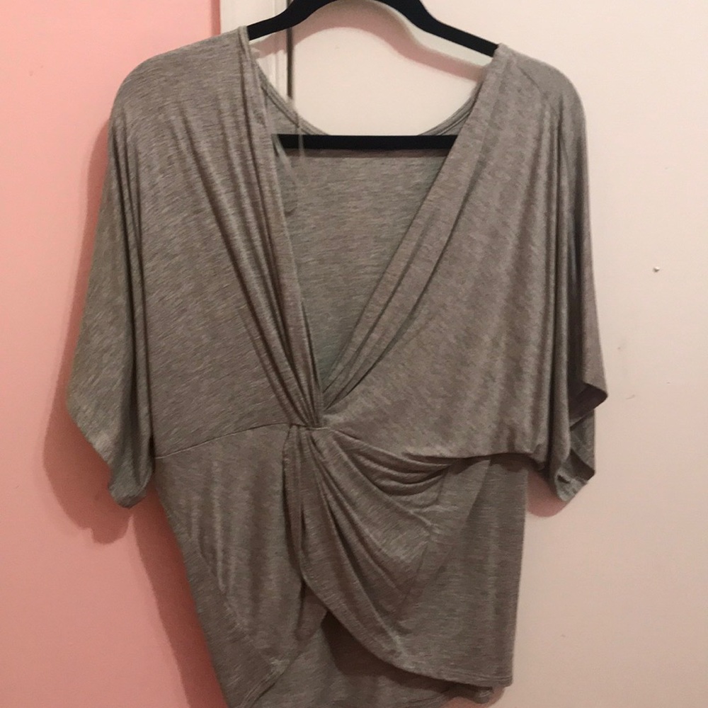 Grey knotted flowy shirt